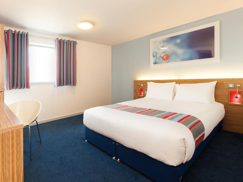 Travelodge Bristol Central Anchor Road Buitenkant foto