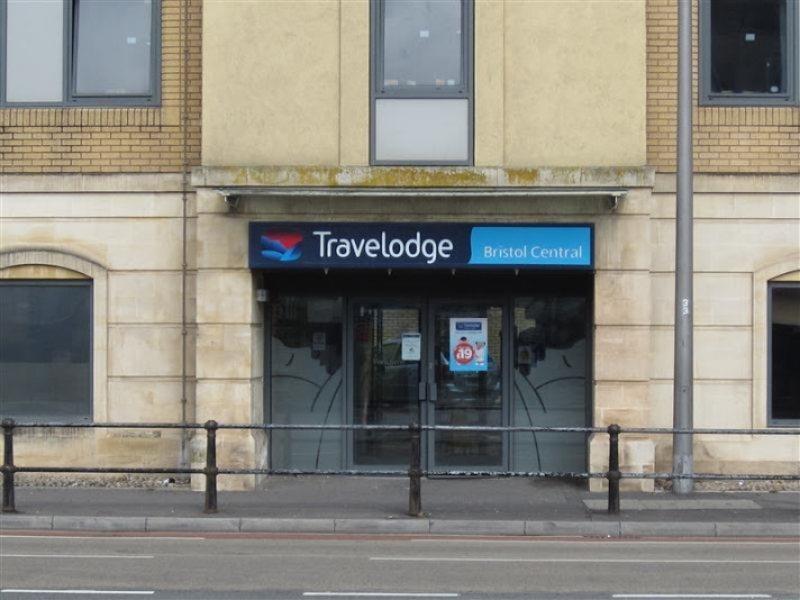 Travelodge Bristol Central Anchor Road Buitenkant foto