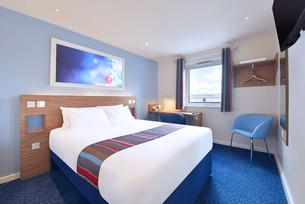Travelodge Bristol Central Anchor Road Kamer foto